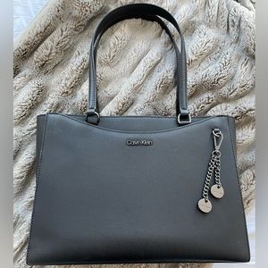 Mavis Saffiano Tote CALVIN KLEIN